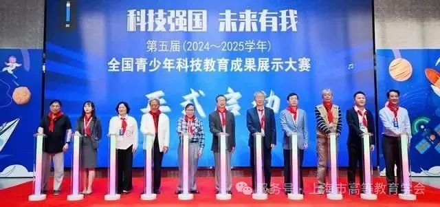 1750937975542114.jpg d30991bc1854f40f63976838762aab00.jpg